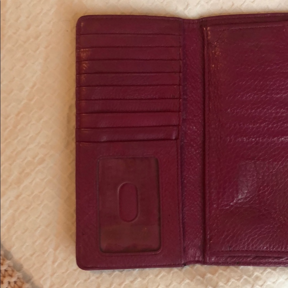Marc by Mac Jacobs wallet. - Picture 3 of 7